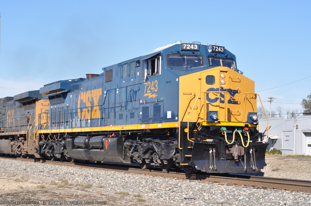 CSXT 7243 East